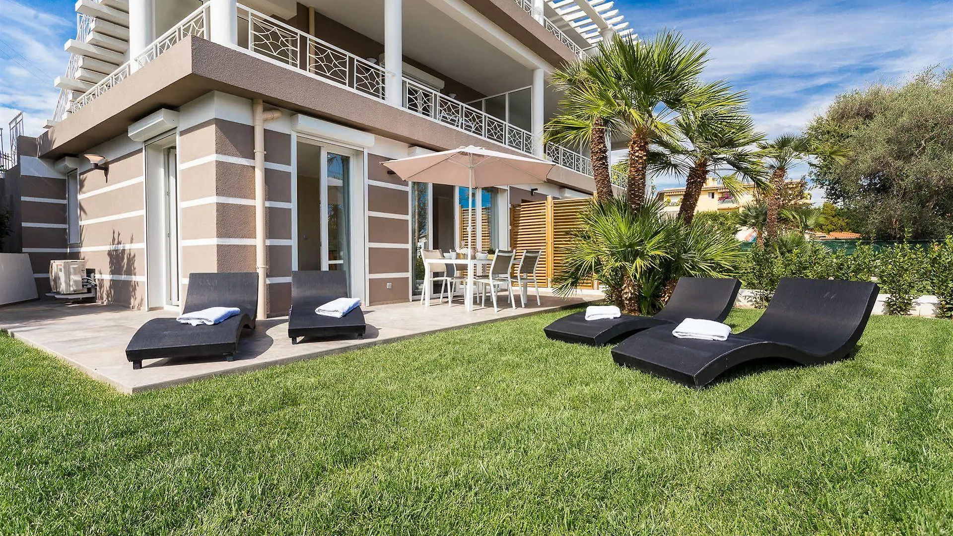 Villa Velvet Villeneuve-Loubet 3*,  France