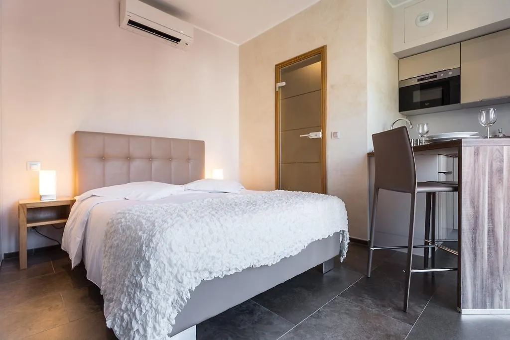 Villa Velvet Villeneuve-Loubet Apart-hotel