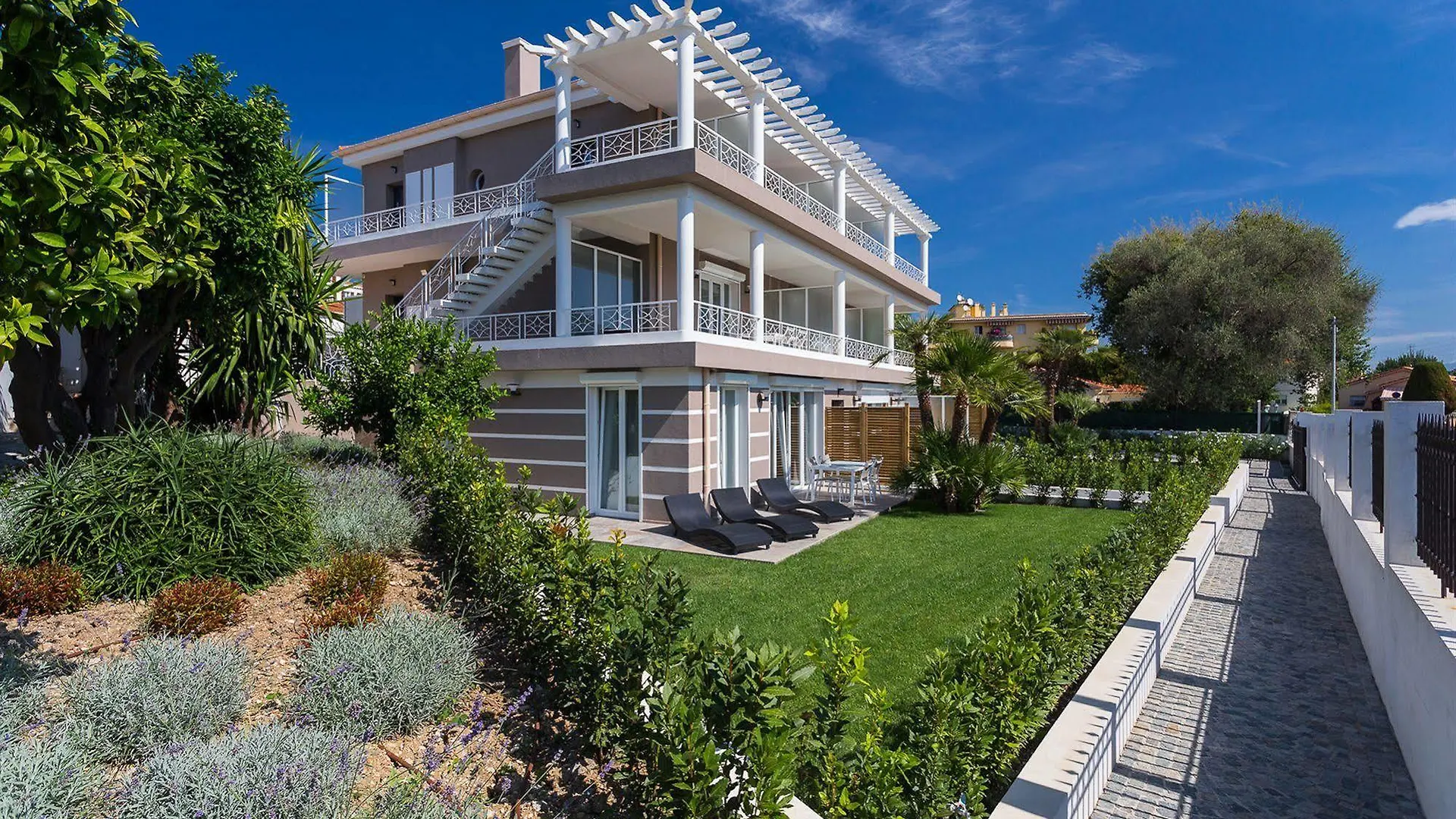 Apart-hotel Villa Velvet Villeneuve-Loubet